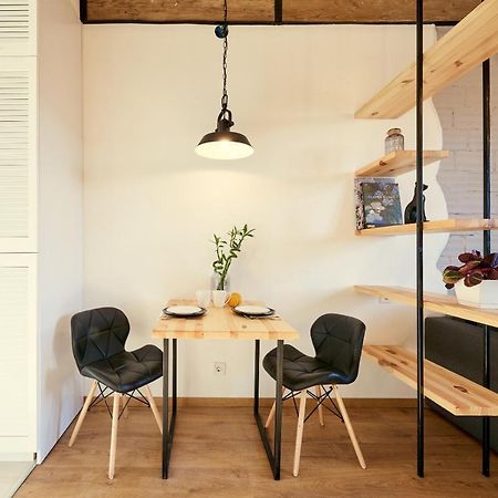 Be Happy Apartment Lviv Exterior foto